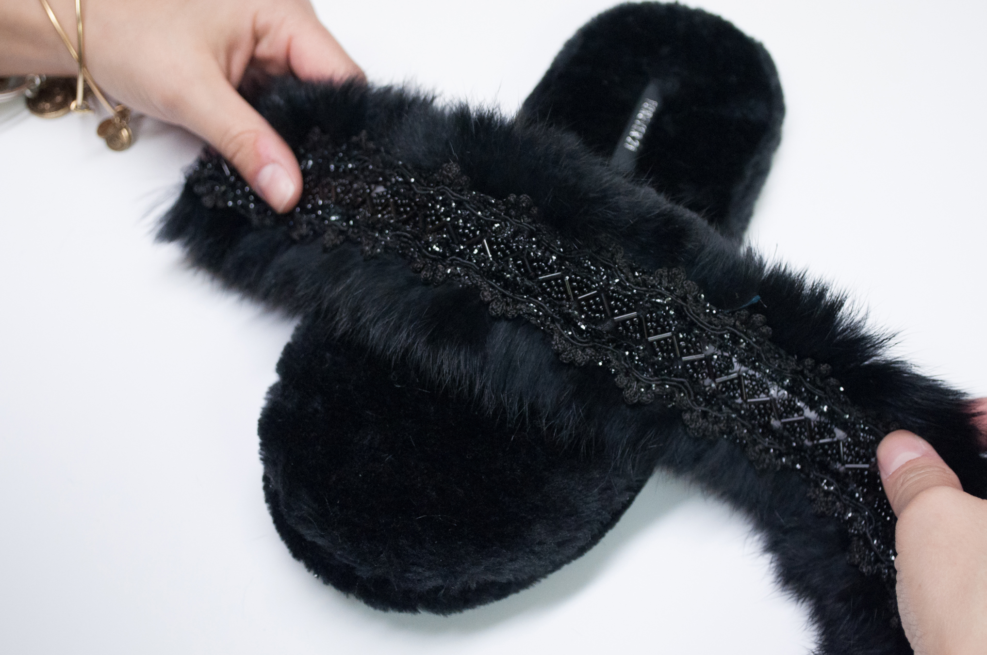 Slipper Upgrade DIY Measuring Faux Fur Trim from M&J Trimming